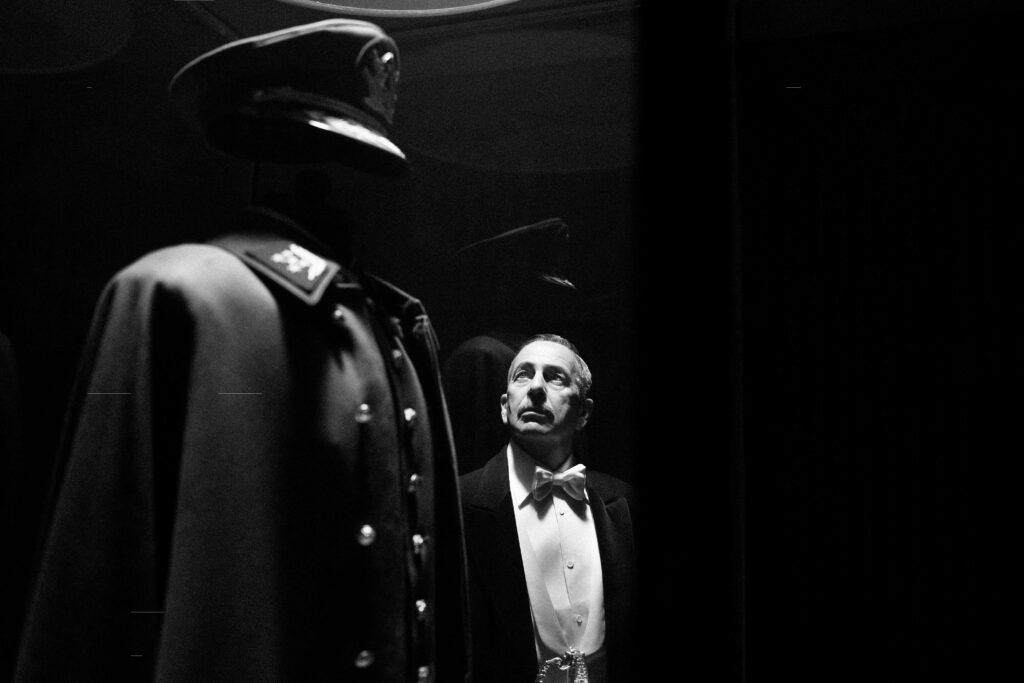 EL Conde. Alfredo Castro as Fyodor in El Conde. Cr. Pablo Larraín / Netflix ©2023